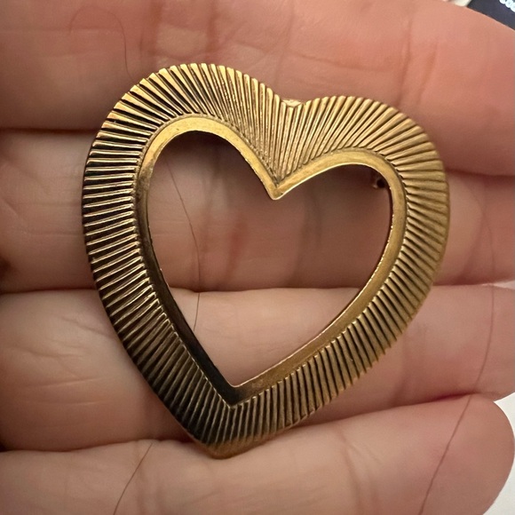 Vintage Jewelry - Vintage Brass Color Heart-Shaped Brooch Pin